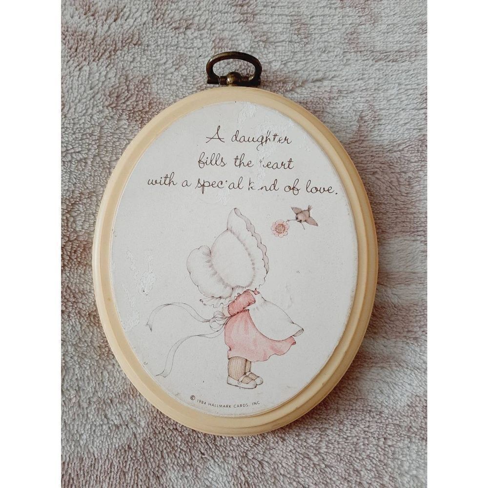 Hallmark 1984 daughter small vintage wall plaque